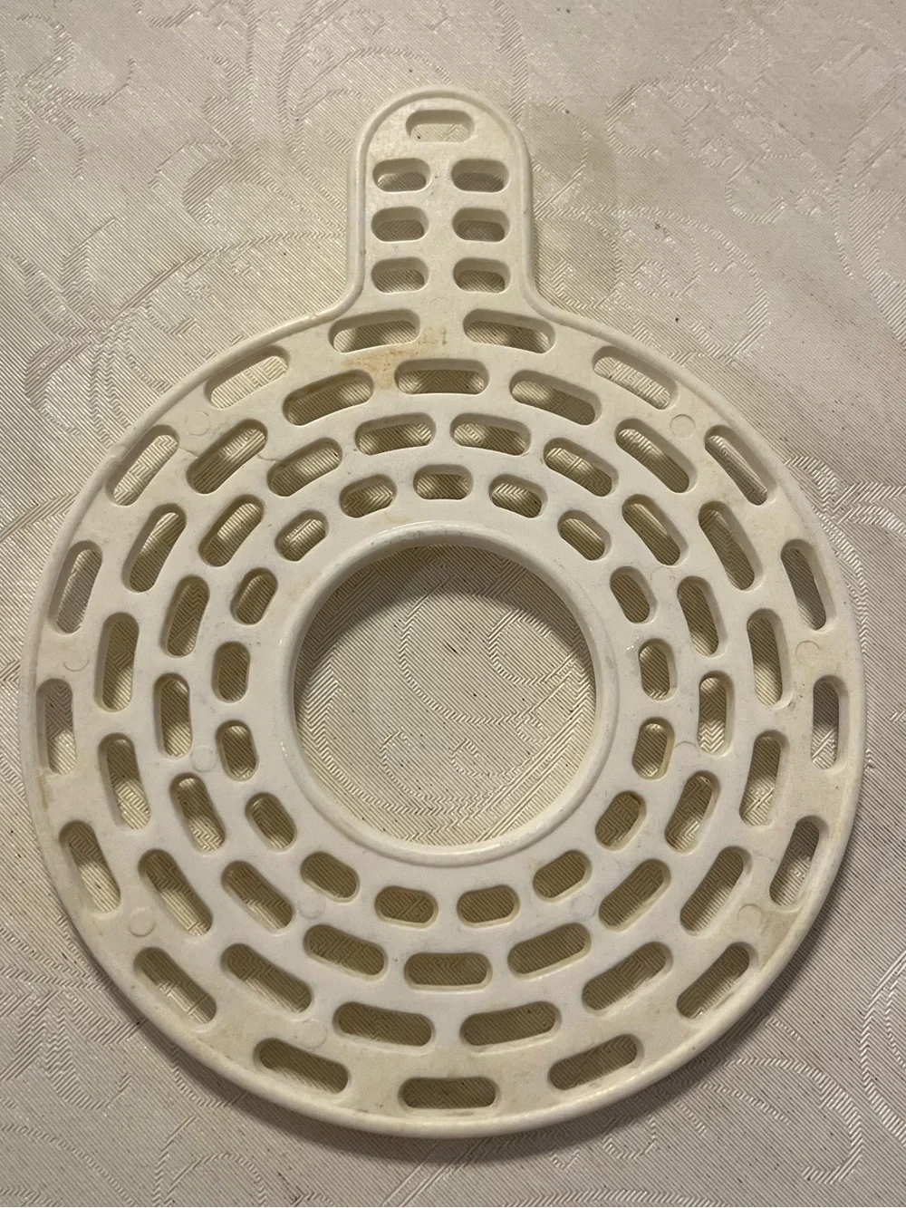 Milk glass Manual Citrus Juicer with Built-In Strainer
